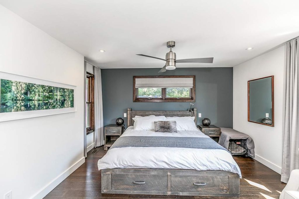 Accent Wall Painting Bedroom Toronto